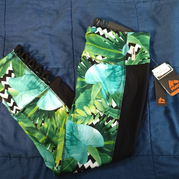 RBX Legging Capris with Tummy Control - Picture 2 of 8